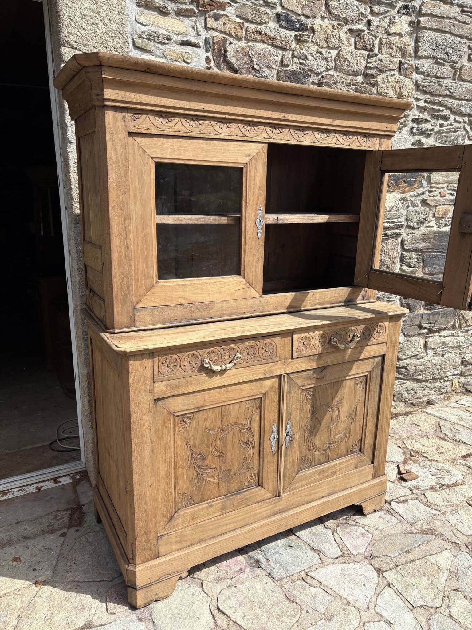 Sideboard