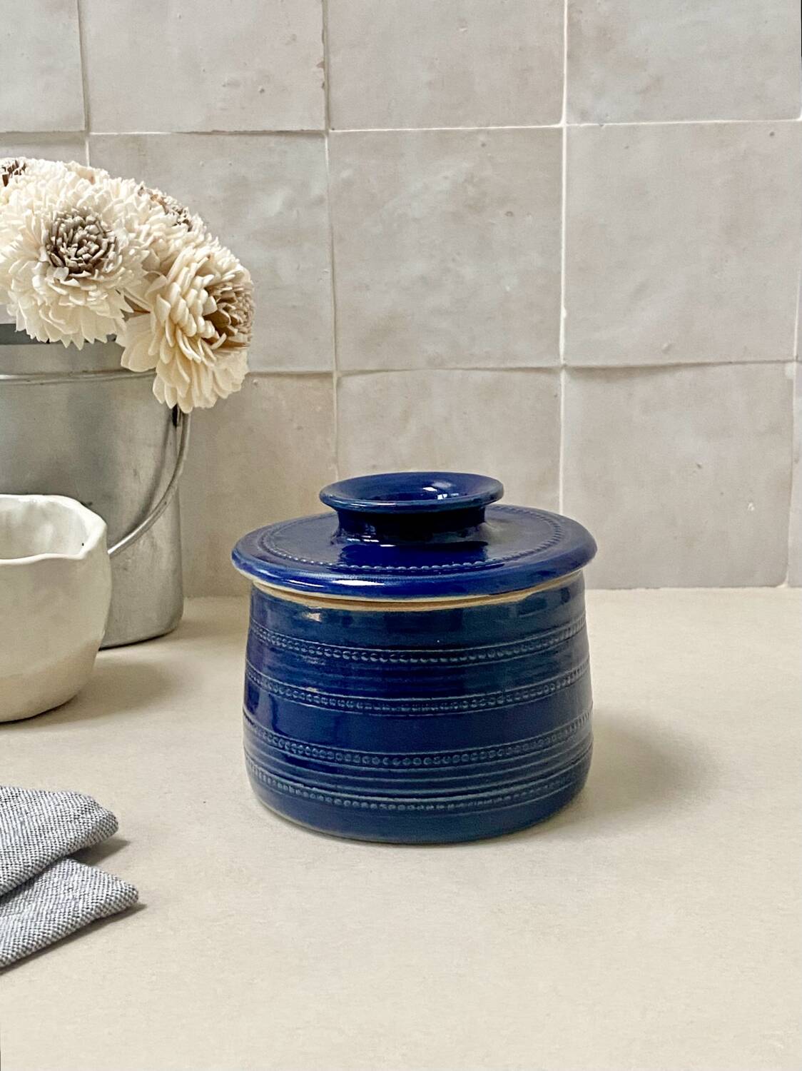 Butter dish