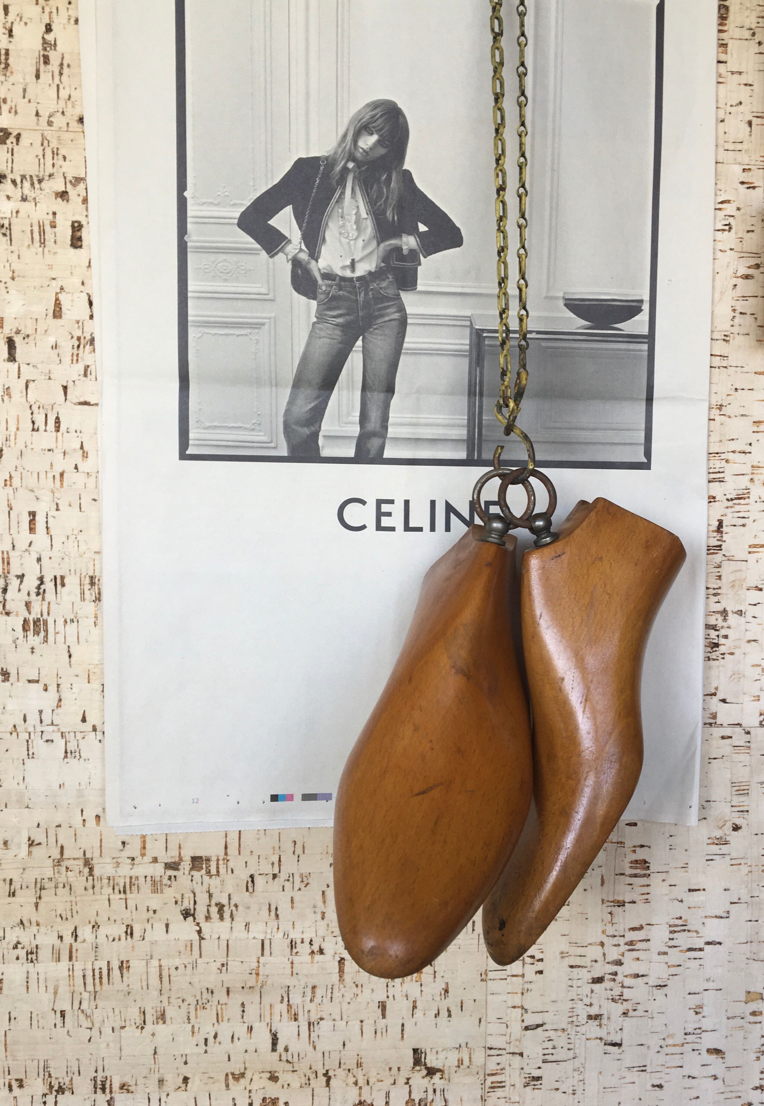 Wooden shoe trees