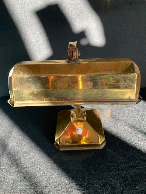 Small art deco side lamp in golden brass