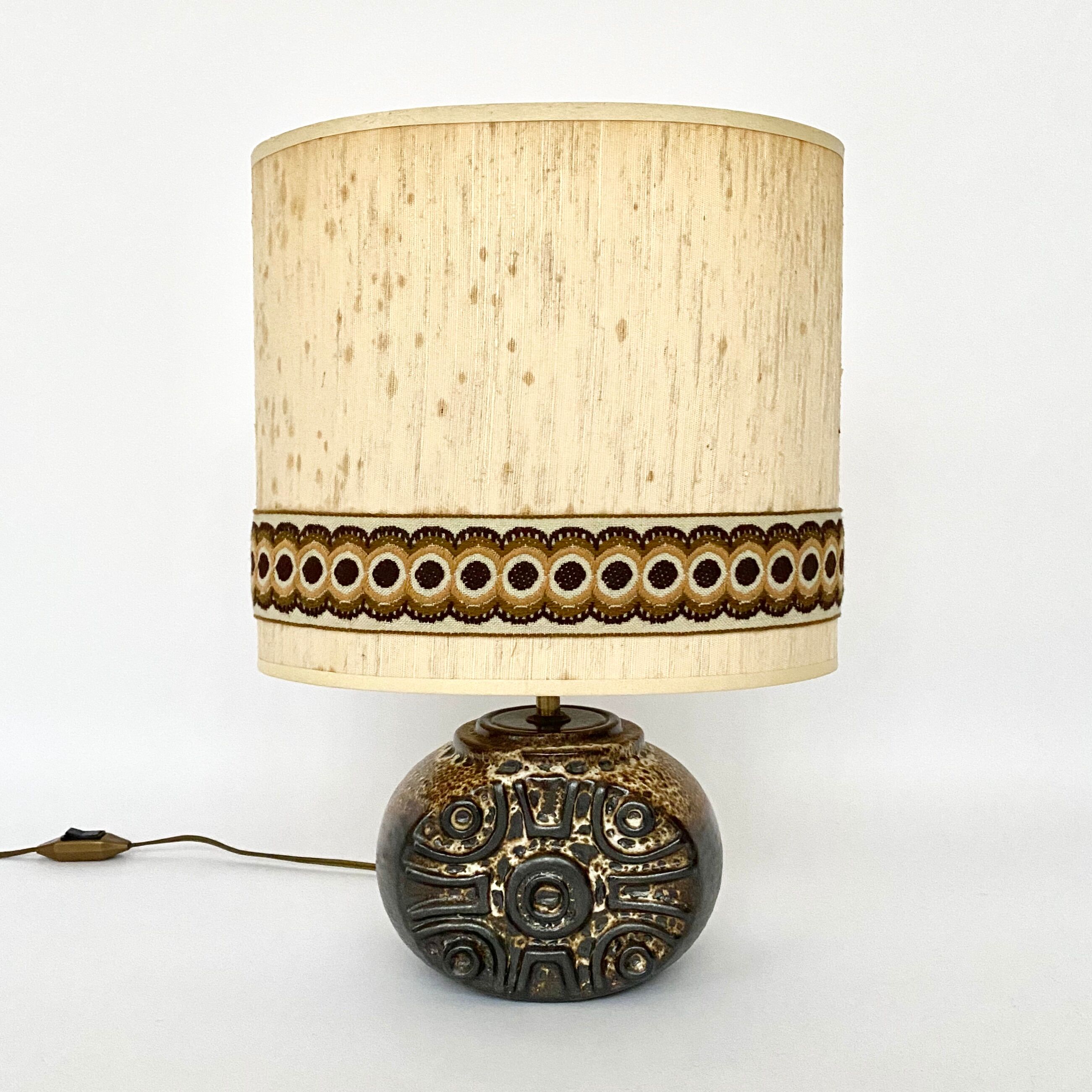 Vintage ceramic lamp 70