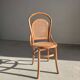 Chaise cannée en bois naturel