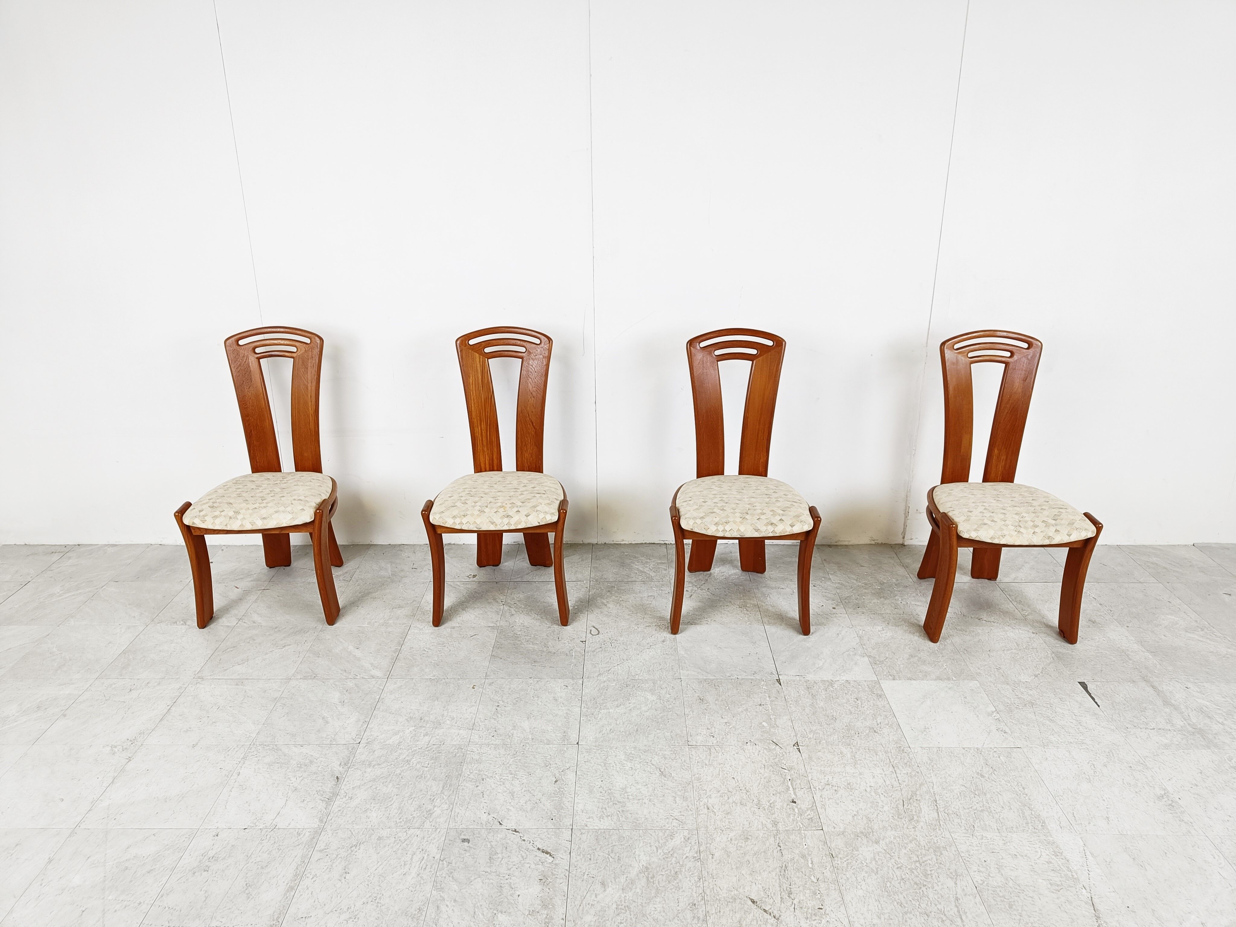 Set of 4 vintage scandinavian dining chairs, 1960s
