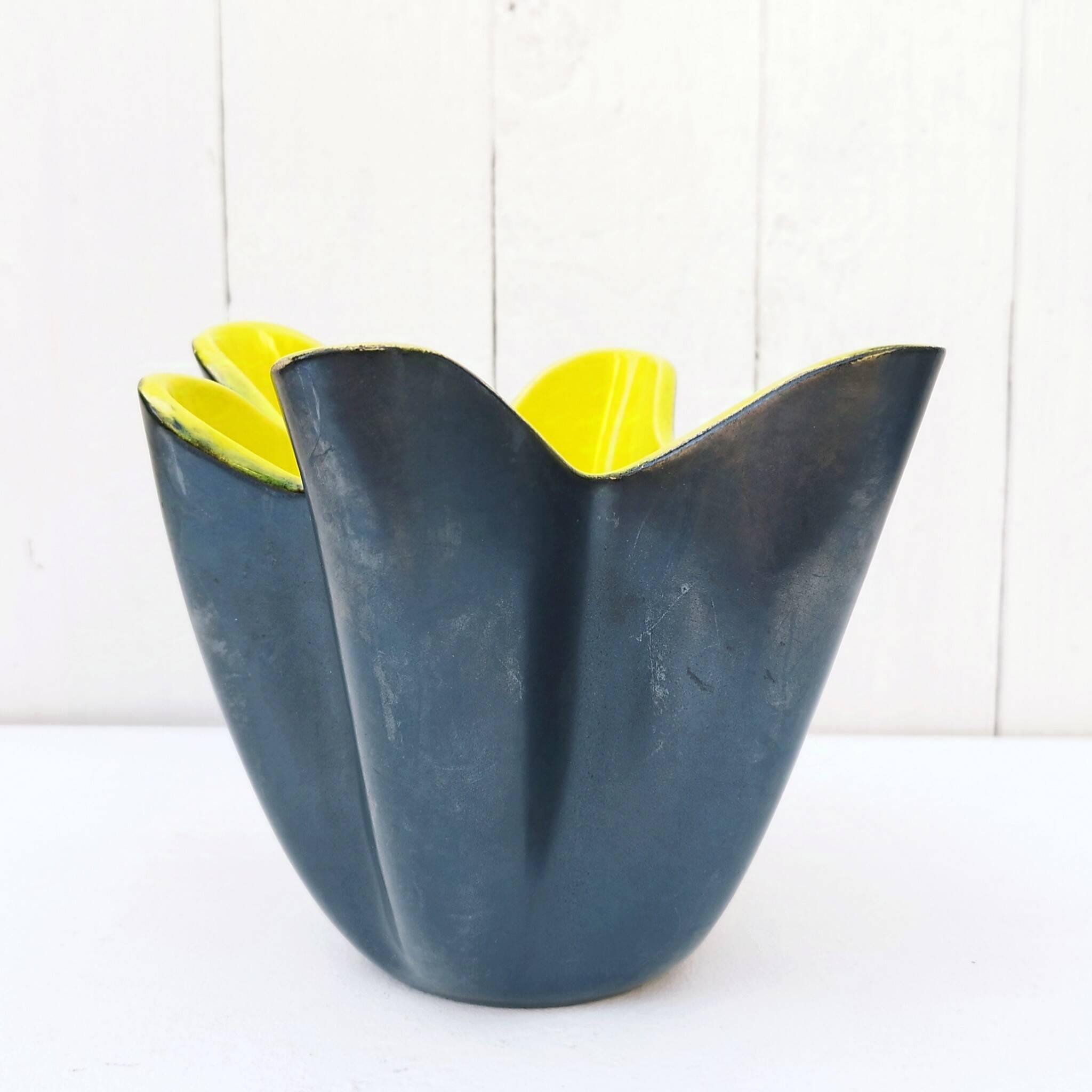 Elchinger Vintage Ceramic Handkerchief Vase