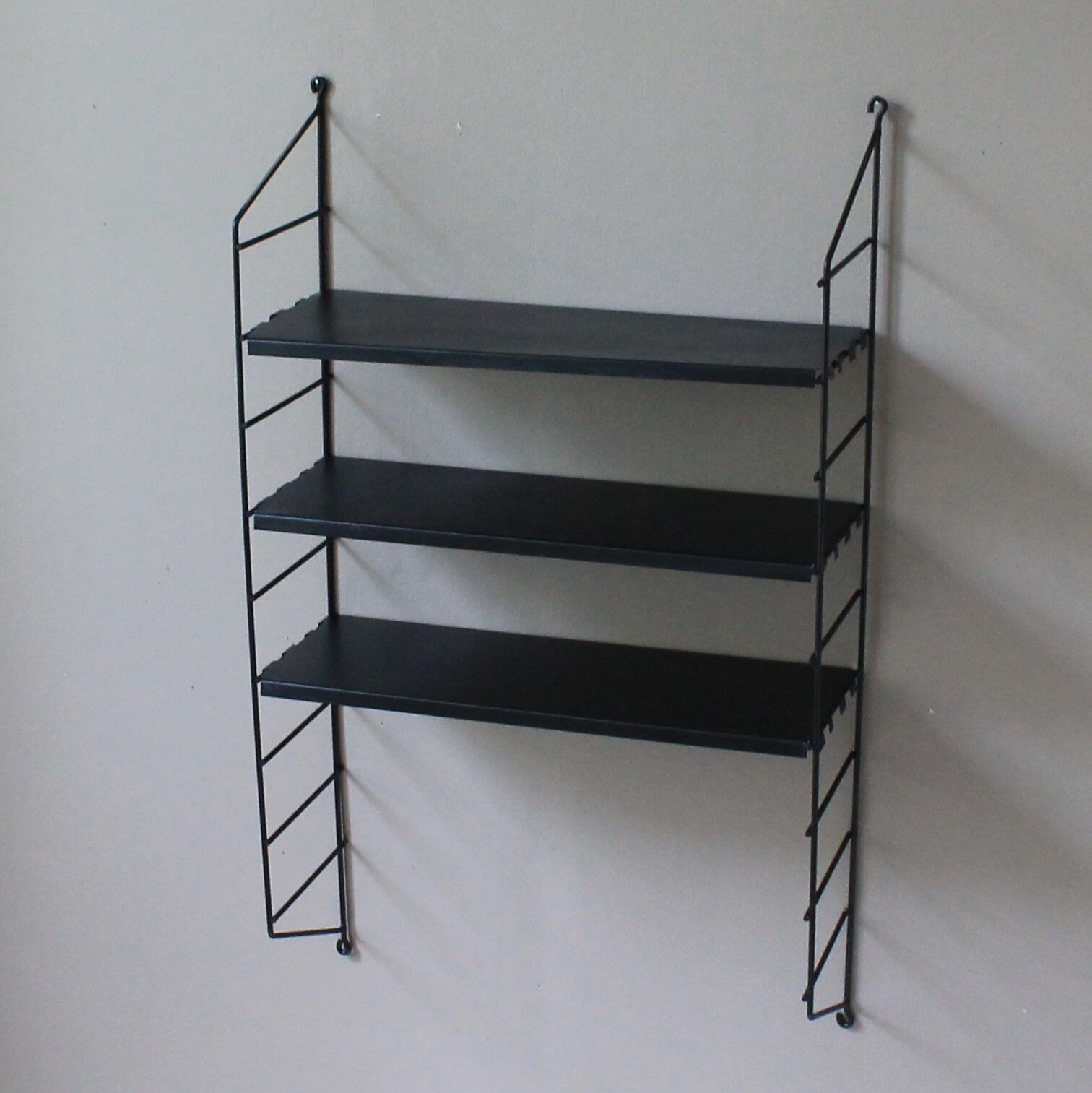 Vintage floor 'string'