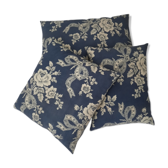 Vintage cushions