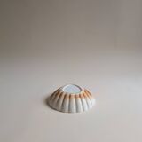 Shell emptier