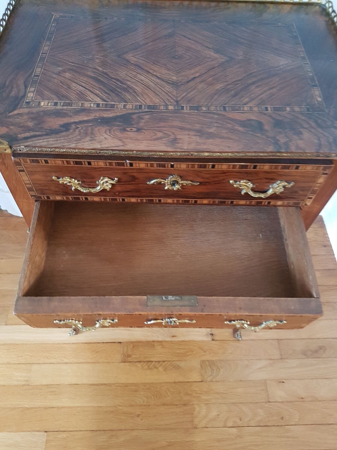 Louis XV style chest of drawers