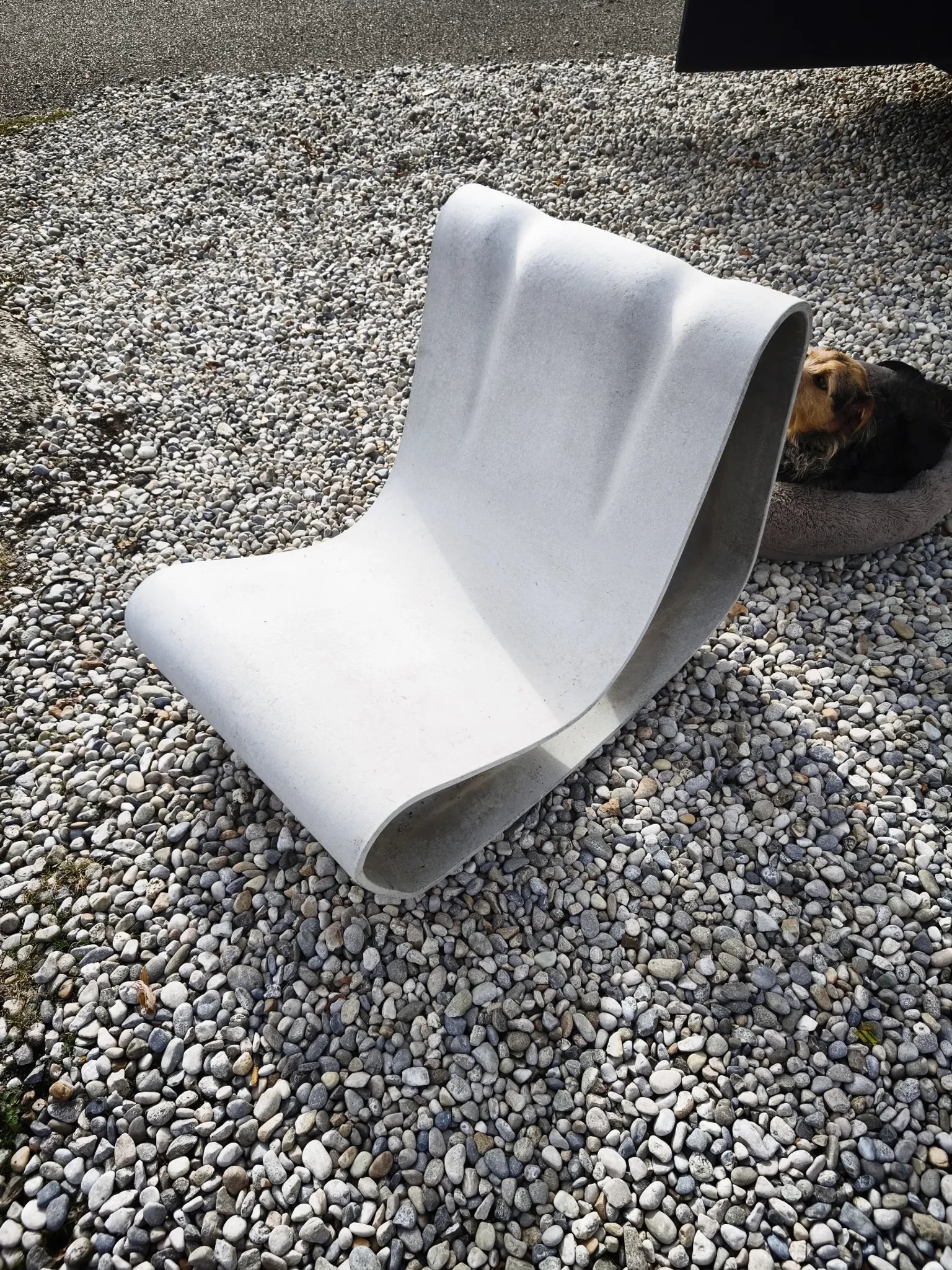 Loop chair by Willy Guhl