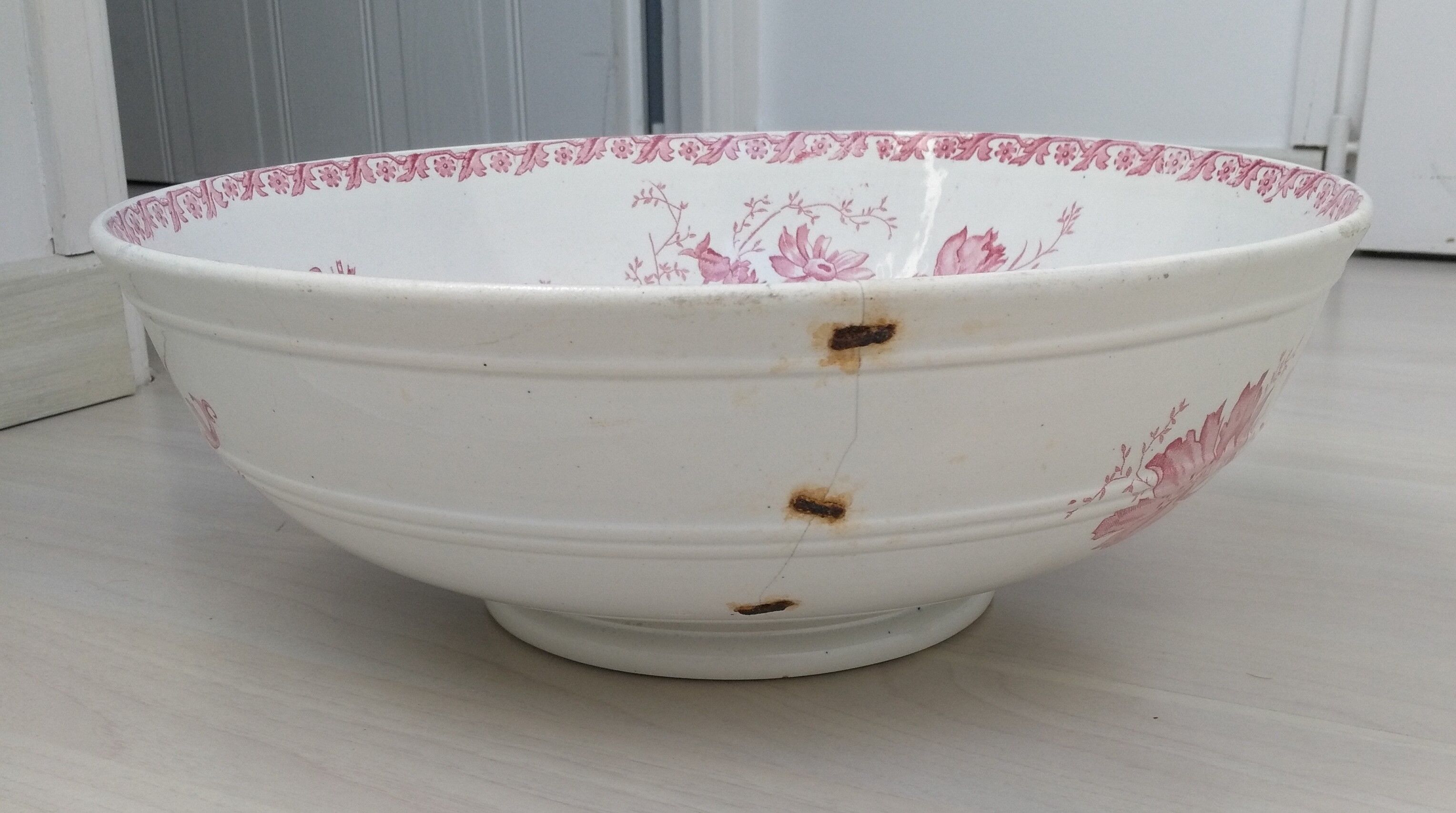 St Amand Hamage vintage toilet bowl
