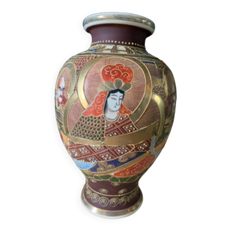 Large Japanese vase