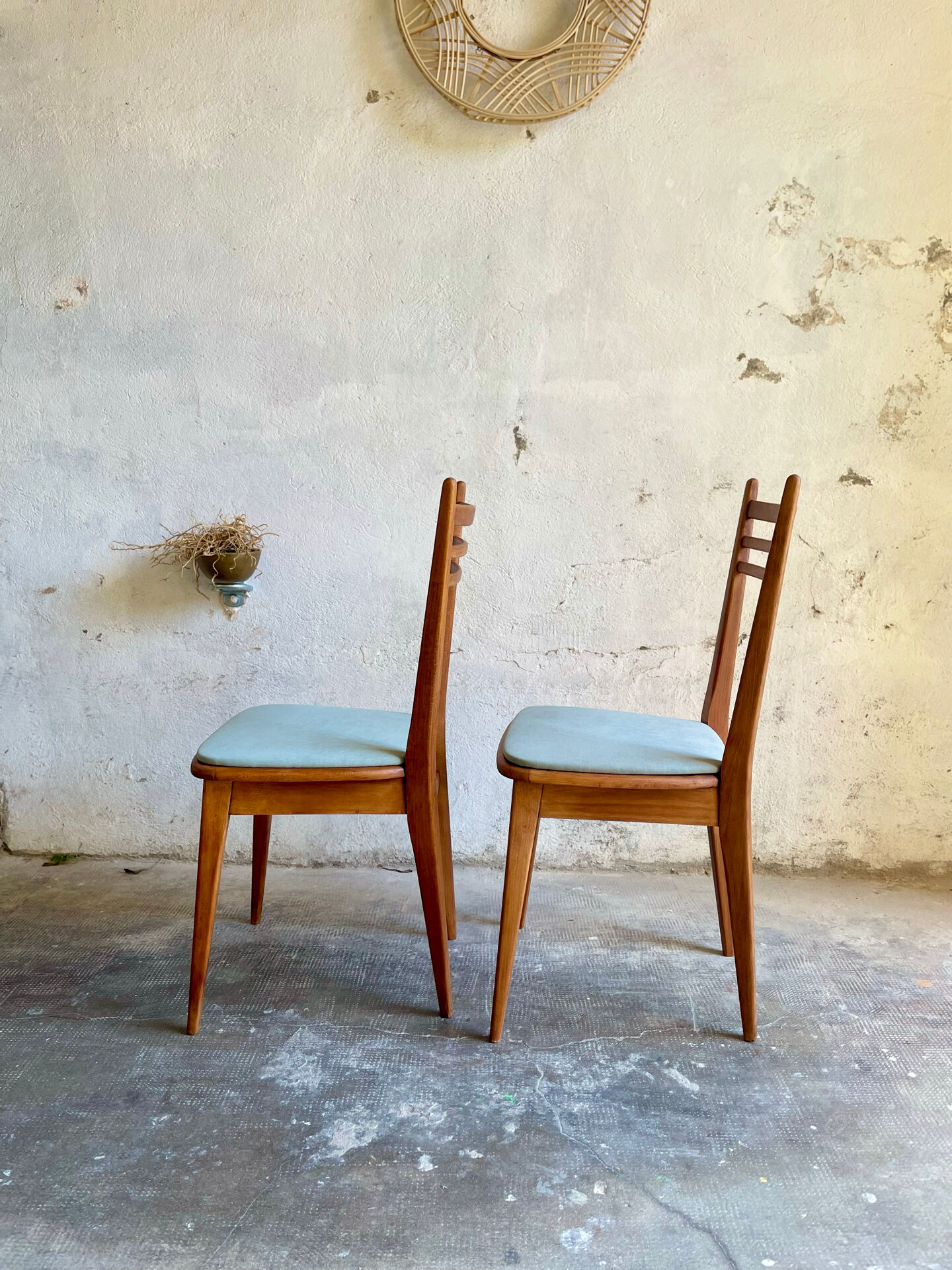 Set of 4 vintage Scandinavian wooden chairs – 1960s/70s