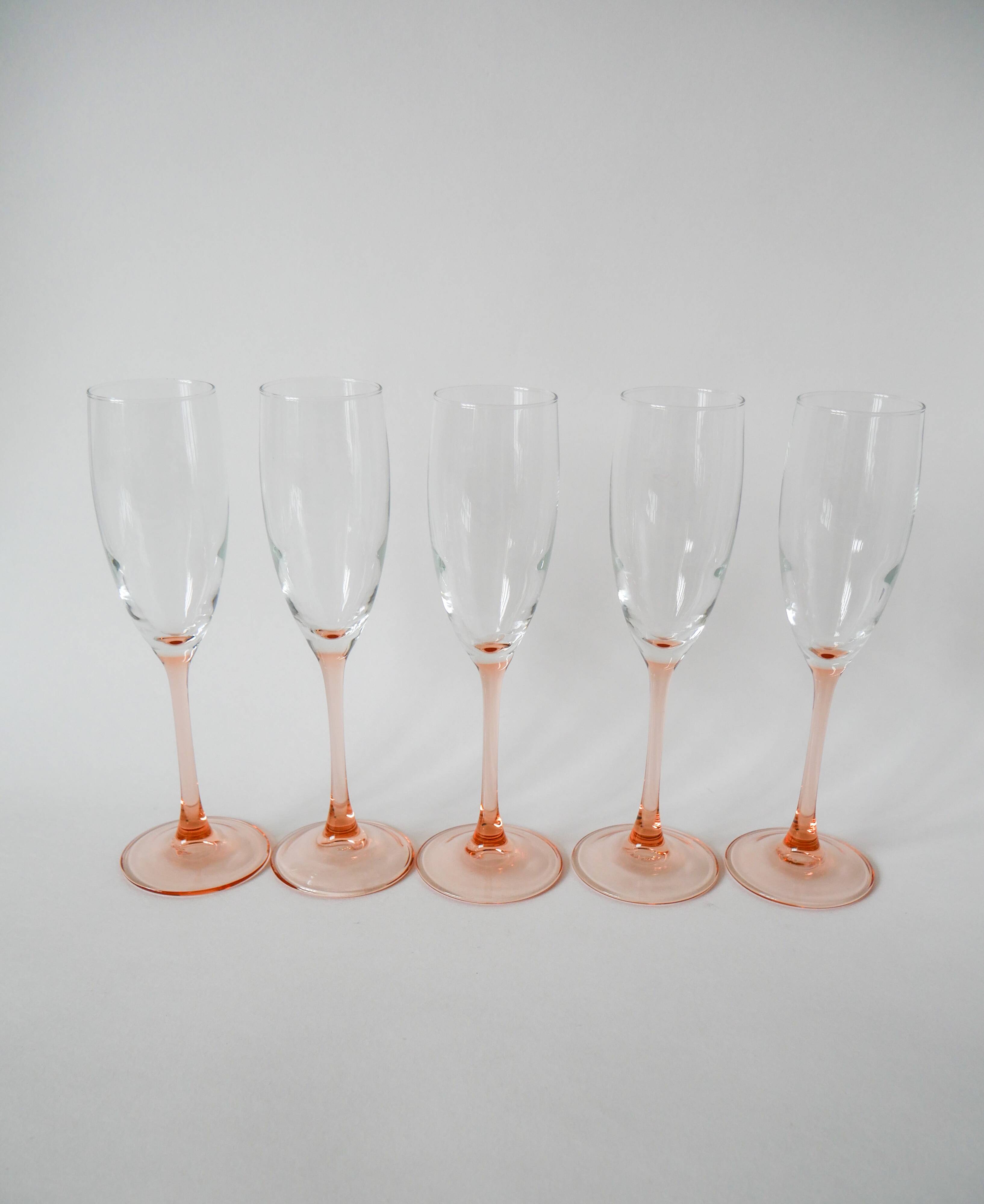 Set of 5 luminarc champagne flutes with pink feet 1970