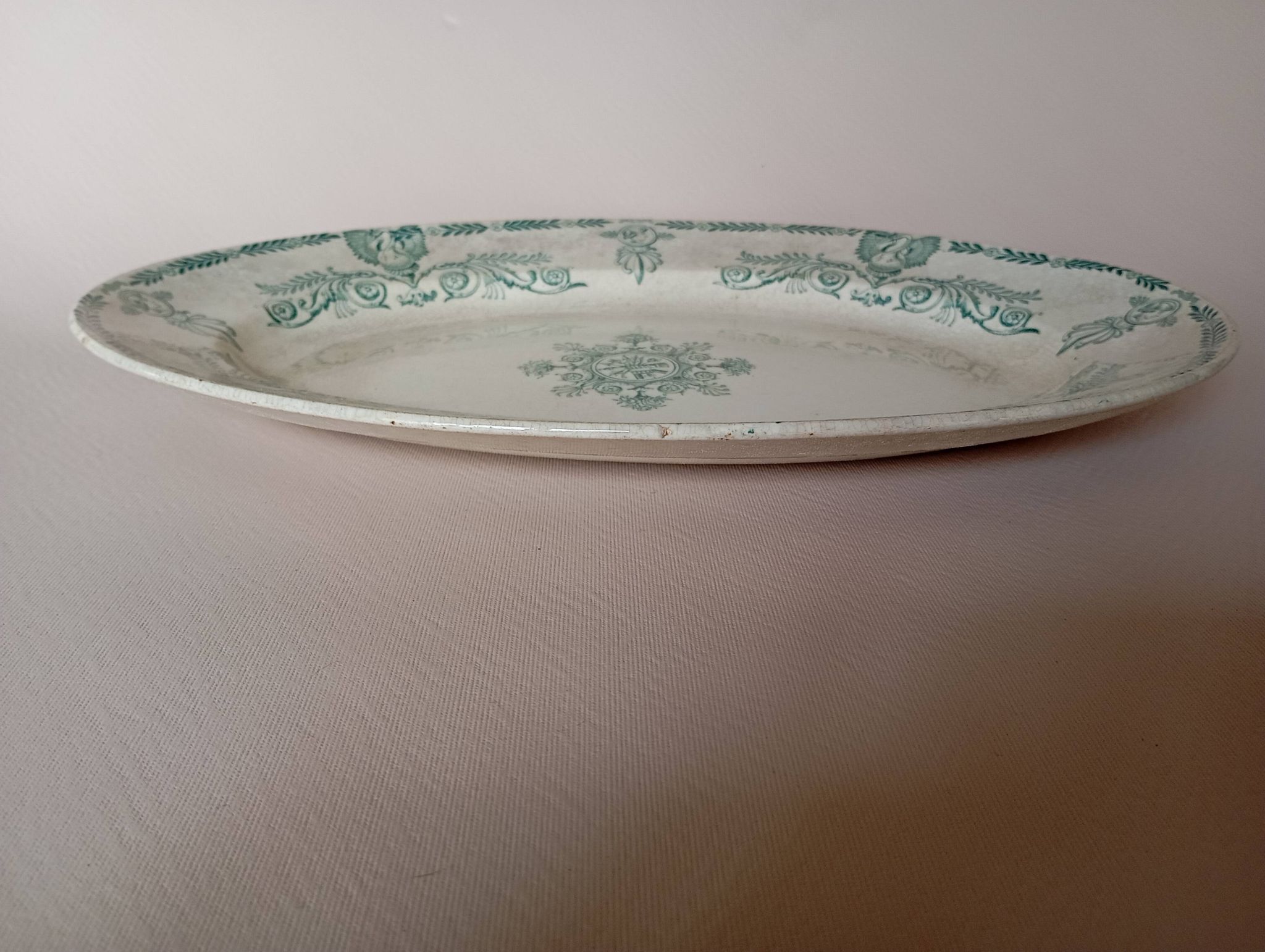 Oval ironstone dish "Compiègne" K&G Lunéville