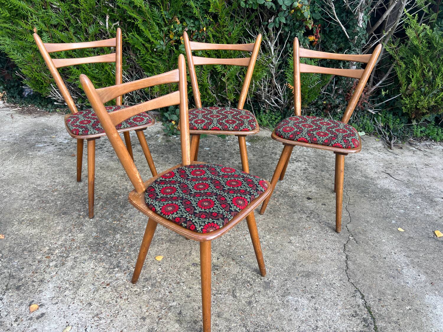 Set of 4 Scandinavian chairs