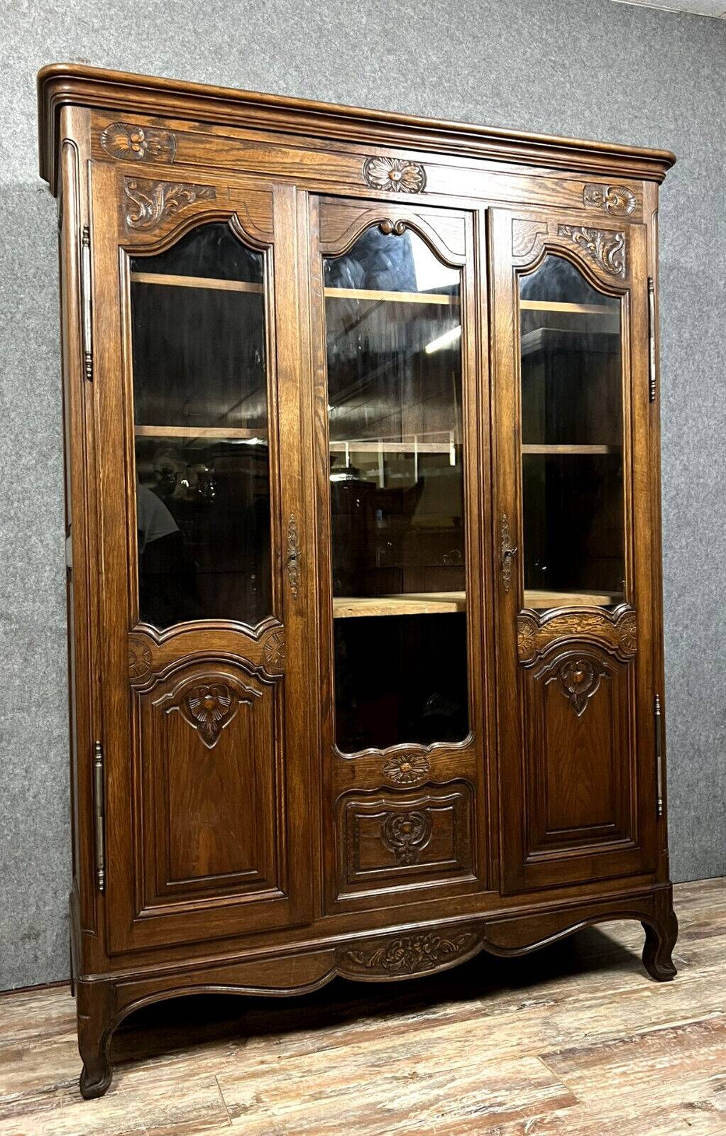 Louis xv style bookcase in solid oak circa 1900-1920