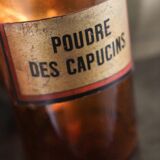 Flacon à pharmacie "Poudre des capucins"