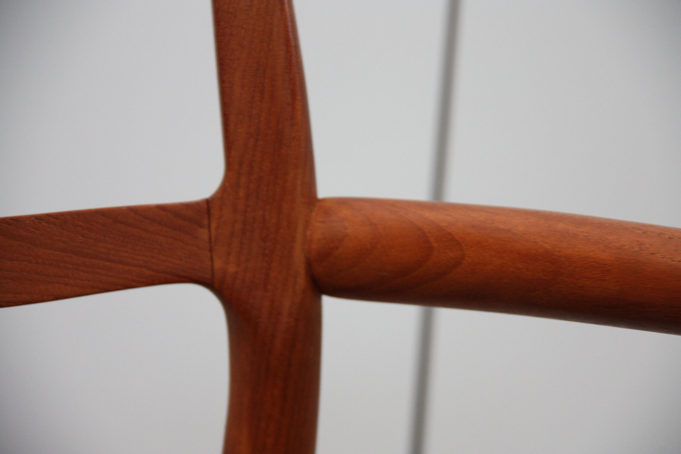 Vintage armchair in teak and black leather - Model 64 - Möller - Denmark '60's