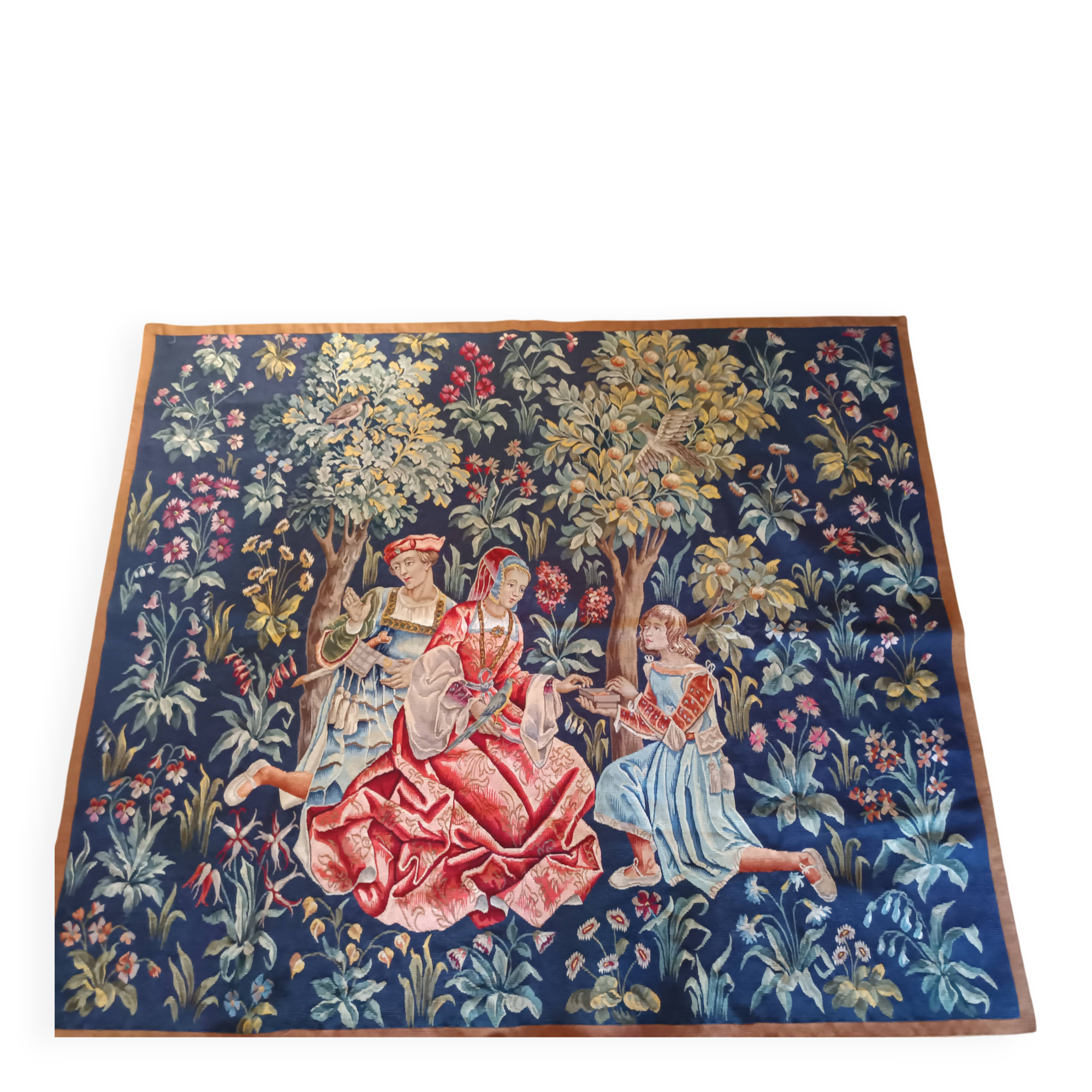 Grande tapisserie Jules Pansu –  La Dame au coffret  – Point d’Halluin