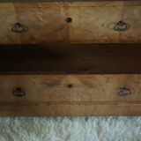 Louis Phillipe style chest of drawers in light walnut 20th century