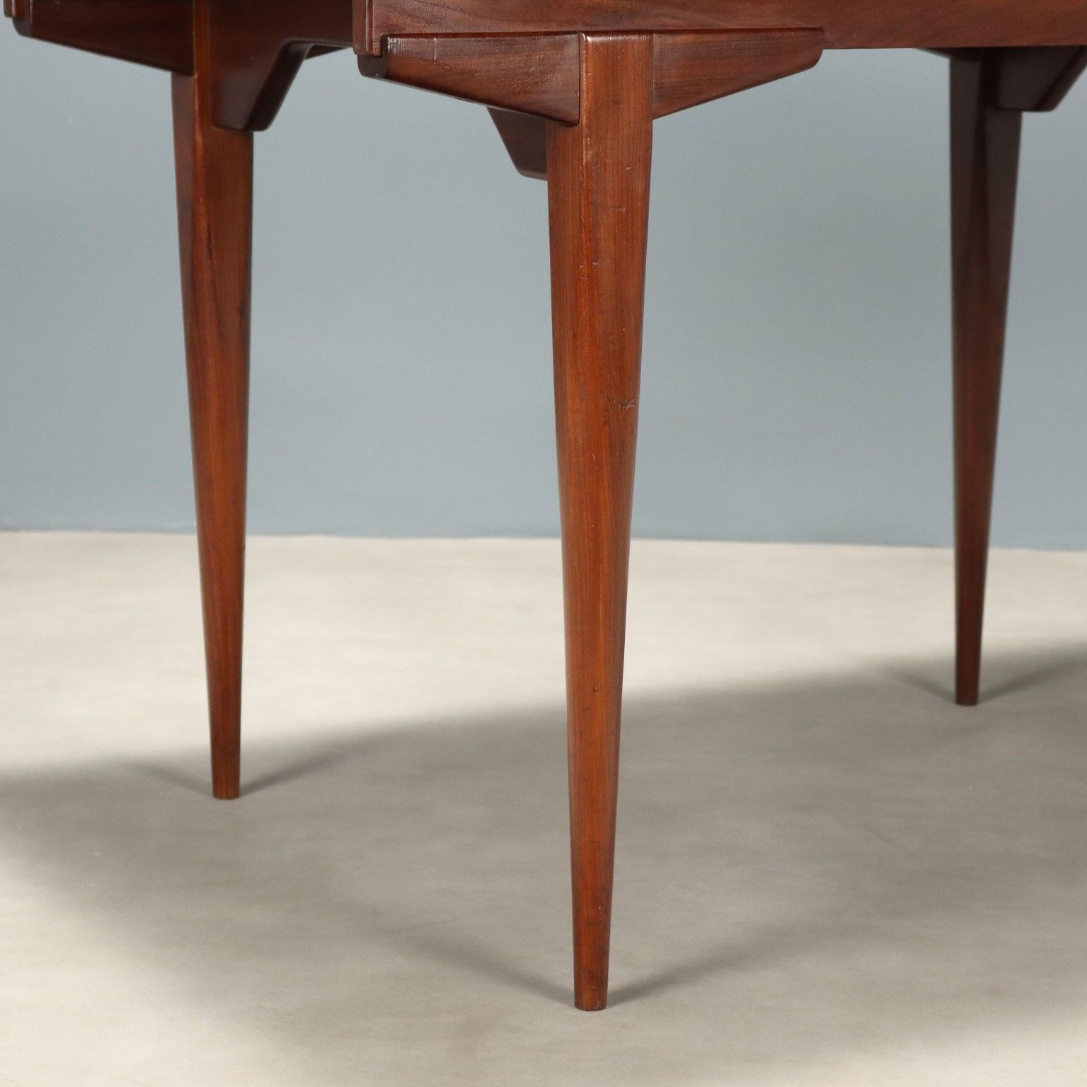 Vintage teak veneer table, Italian design from the 1960s, original