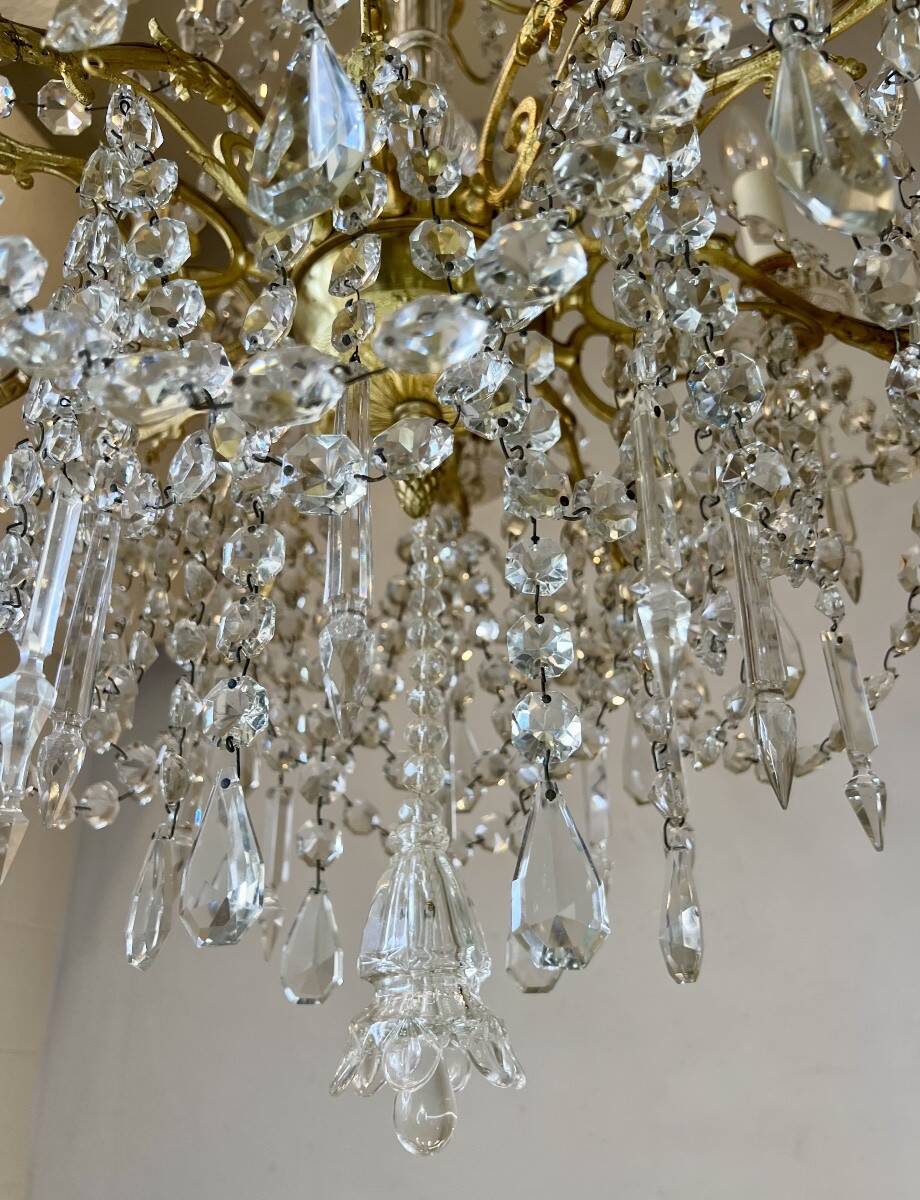 golden bronze chandelier in Louis XVI style