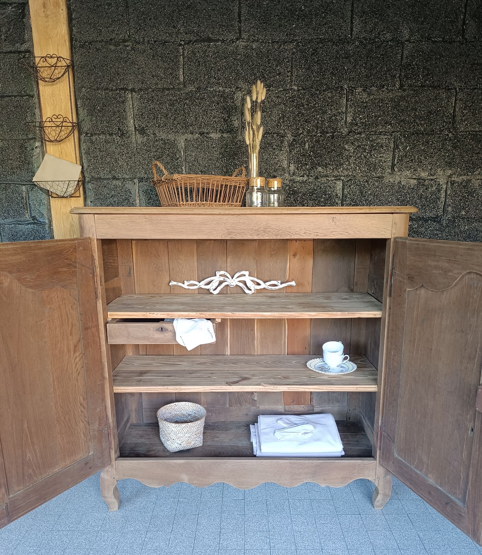 Ancien buffet