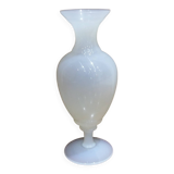 Very Pretty Opaline Soliflore Vase