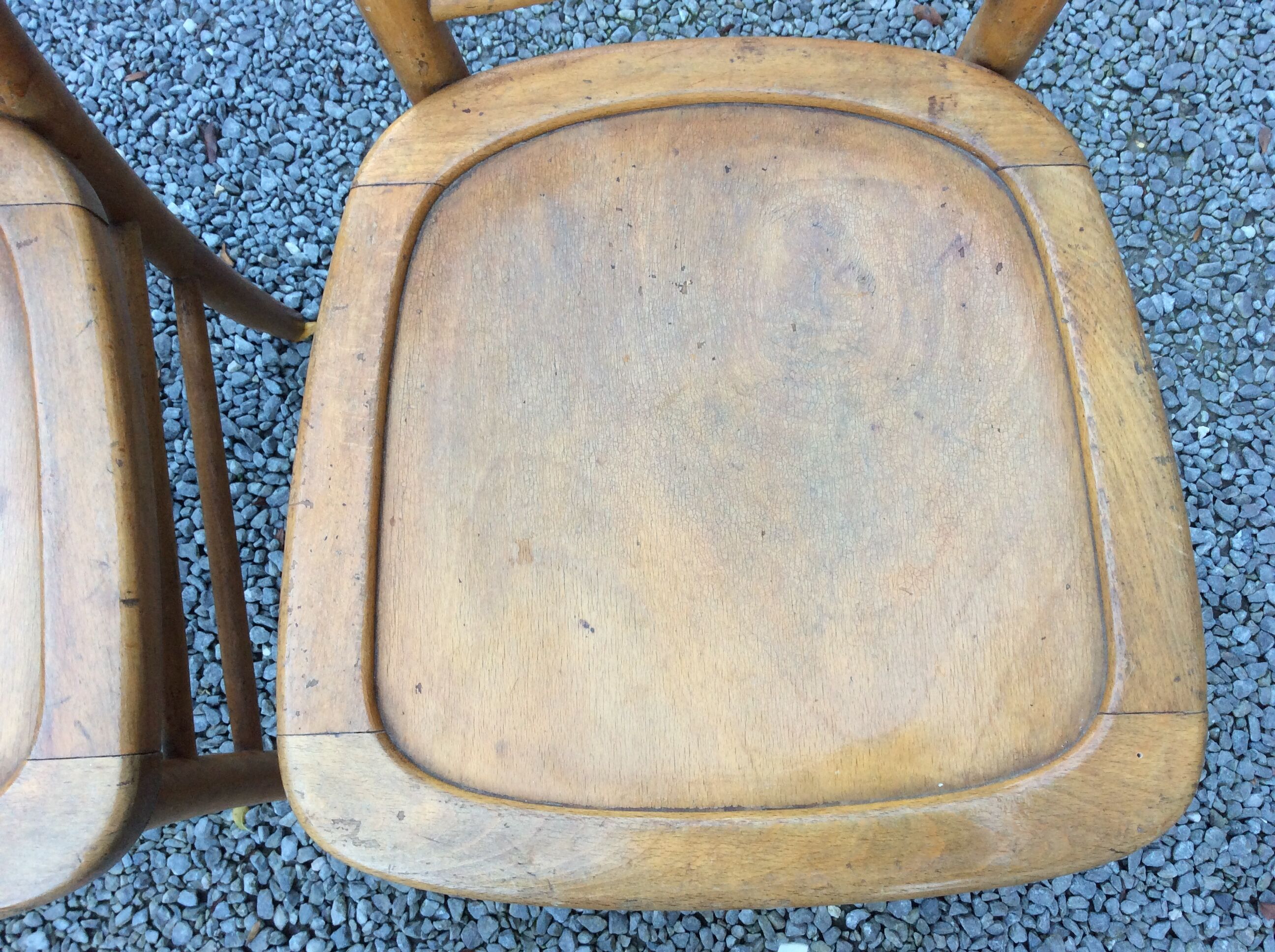 Paire de chaises de bistrot