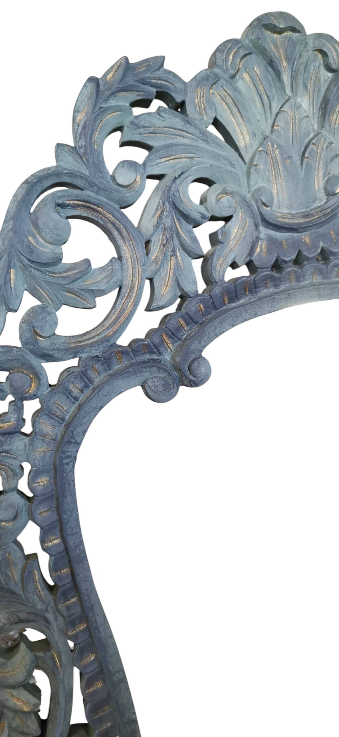 Miroir baroque en bois sculpté