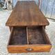 Table de ferme ancienne de style Louis XV avec 2 tiroirs