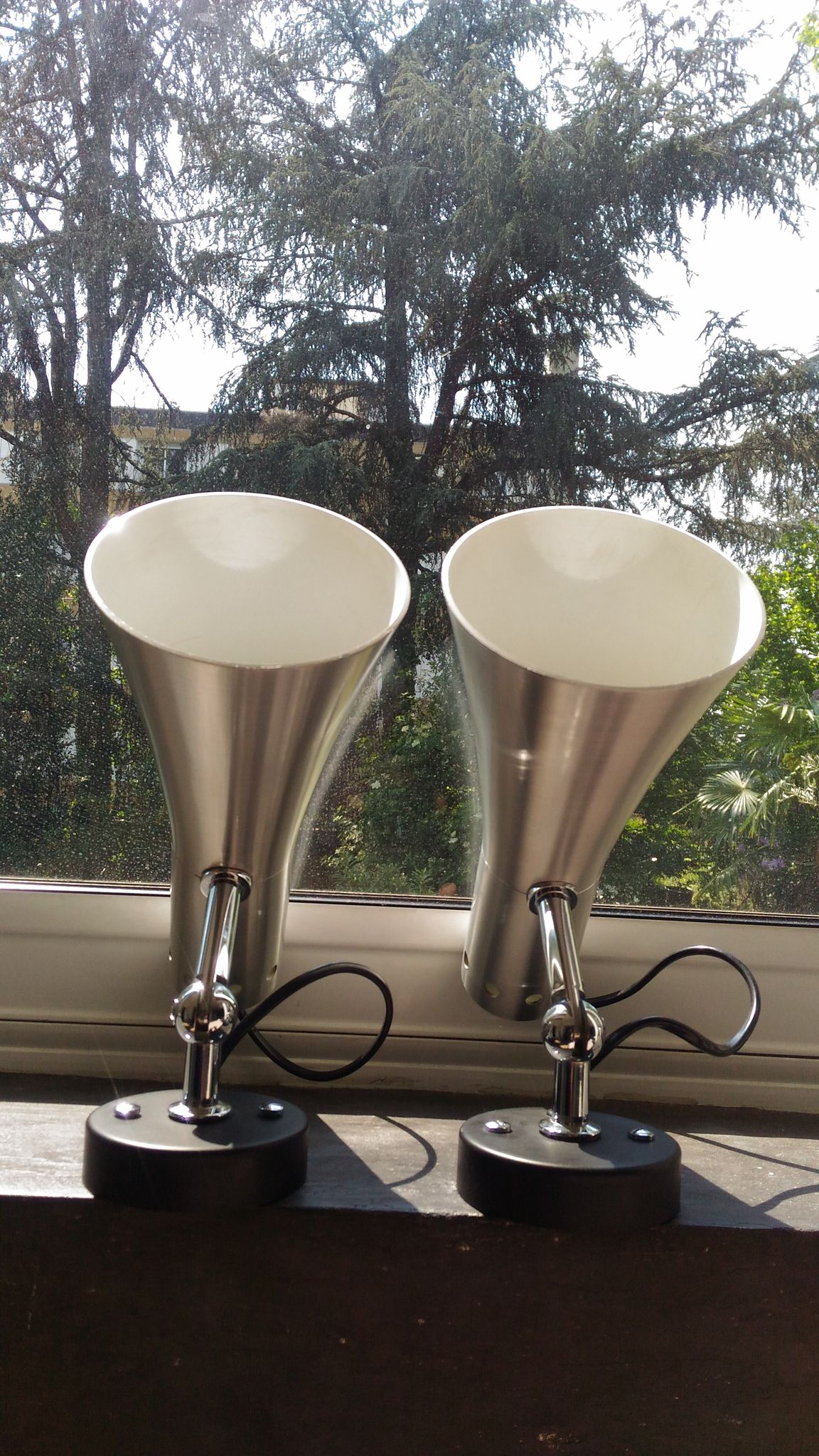 Paire d'appliques diabolo circa 1970