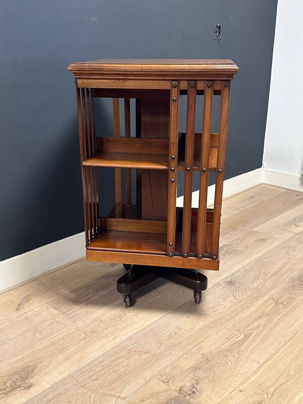 bibliothèque tournante
