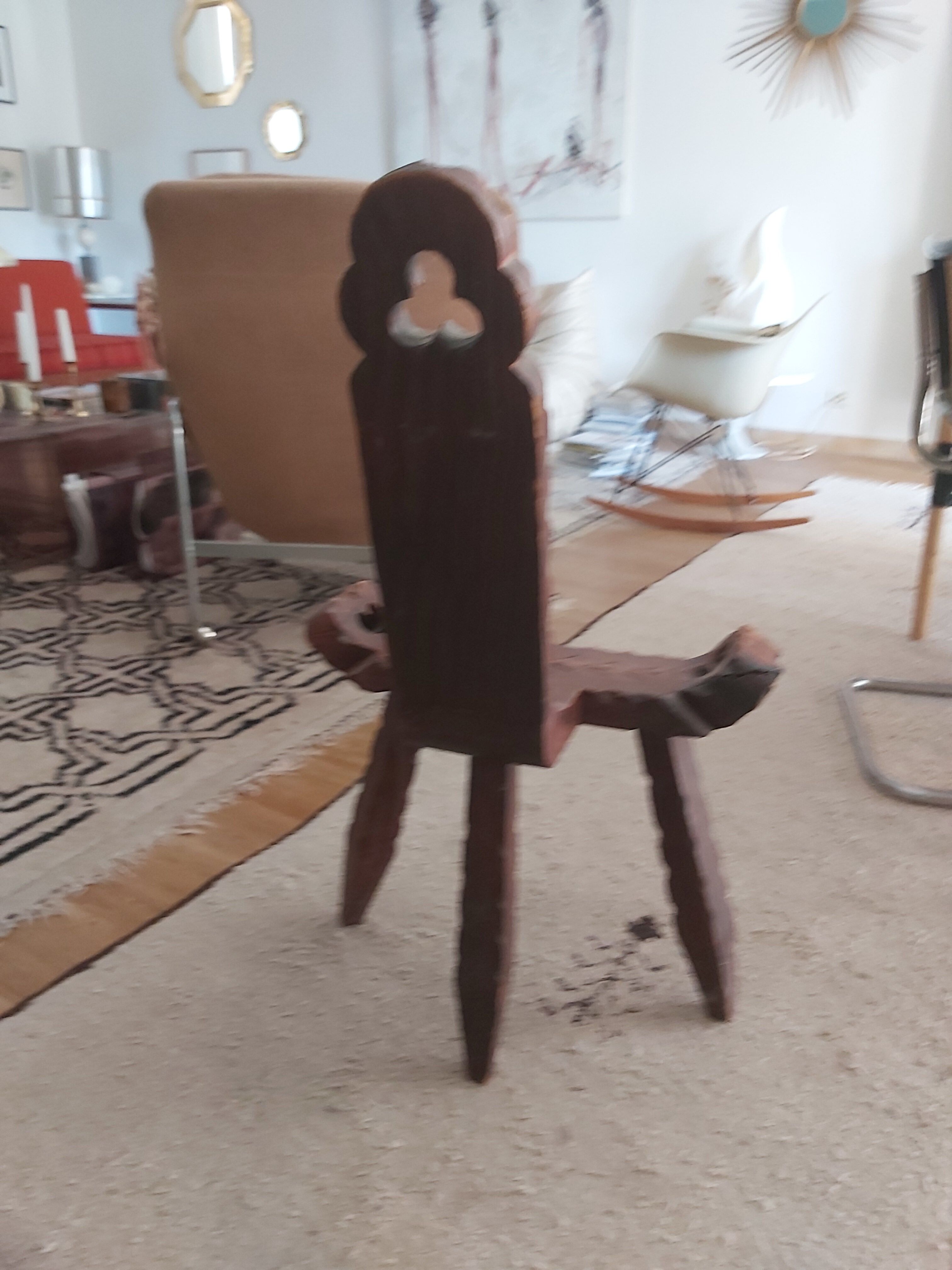 Vintage alpine tripod chair