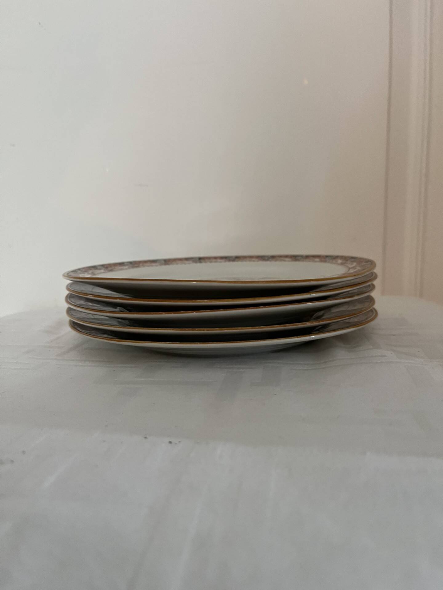 Dessert plates