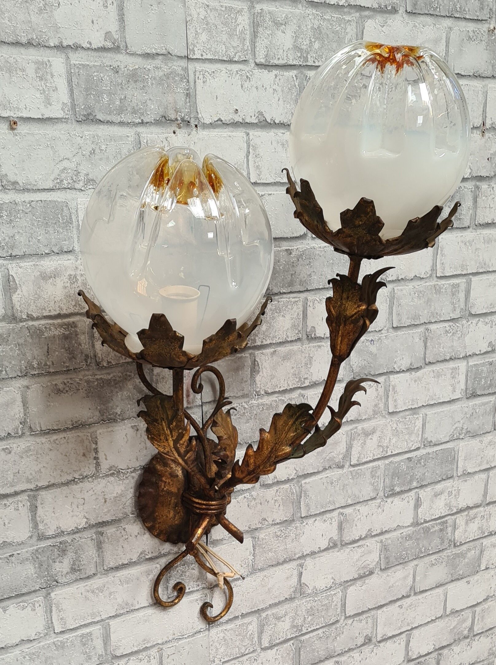 fleural wall lamp vintage golden metal Italian design 1960 murano mazzega