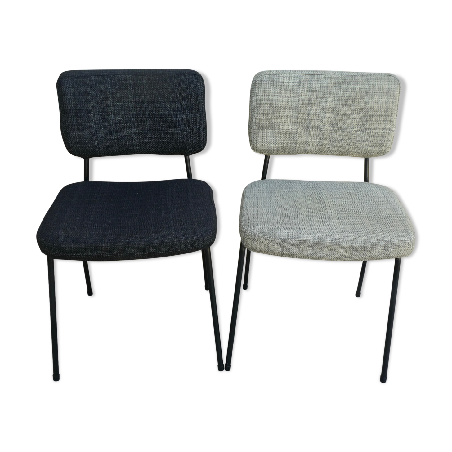 Pair of André Simard chairs for Airborne, 60s