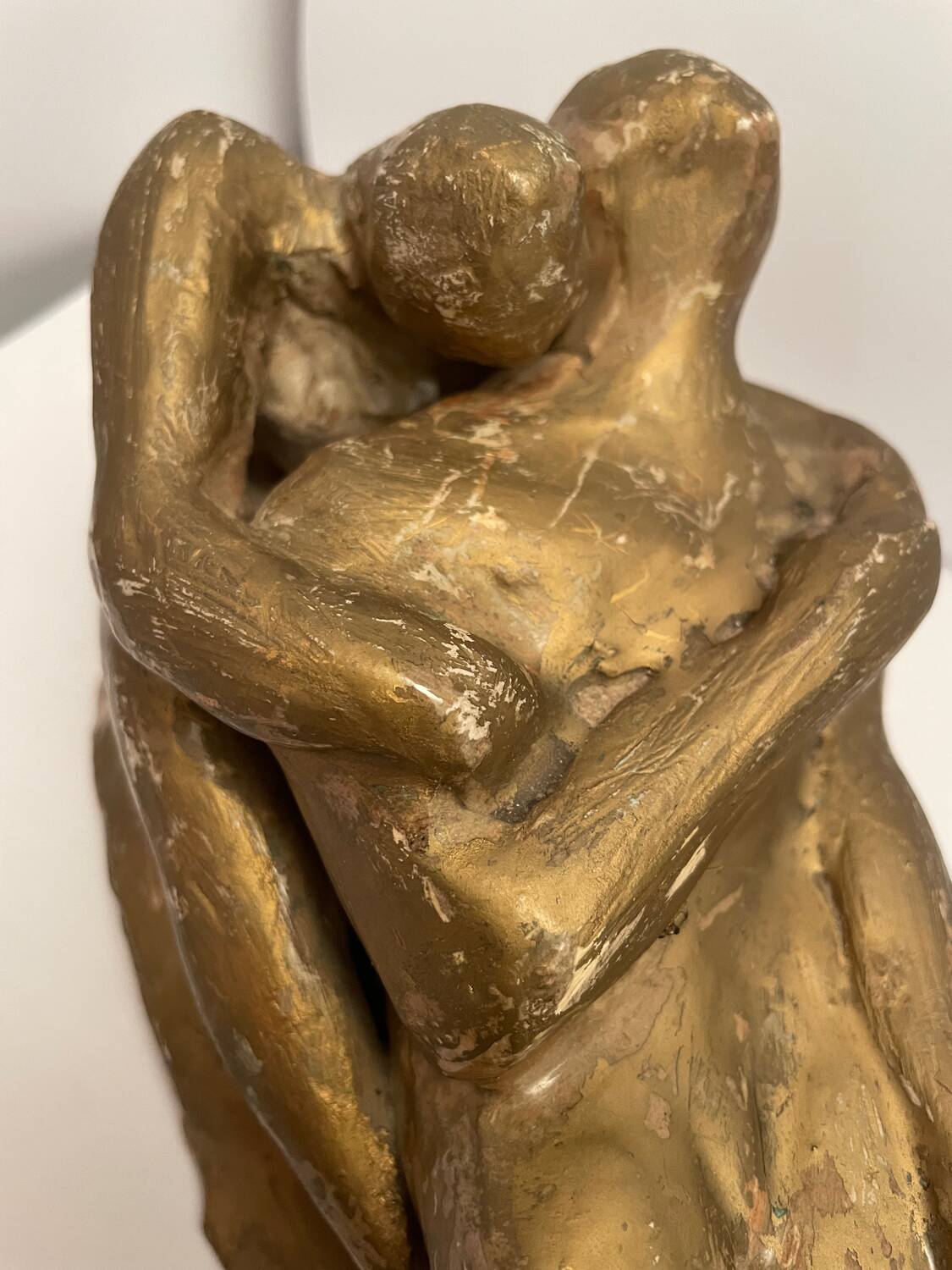 Sculpture of an embracing couple 20th century signed