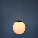 Glass ball suspension