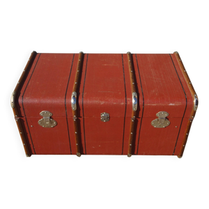 ancienne malle cabine