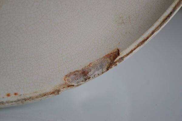 Très gros pot ancien en faïence de Sarreguemines