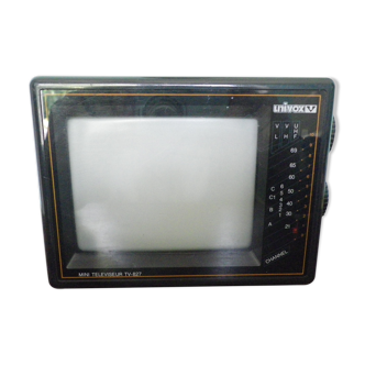 Mini téléviseur tv-827 univox de décoration, années 70/80