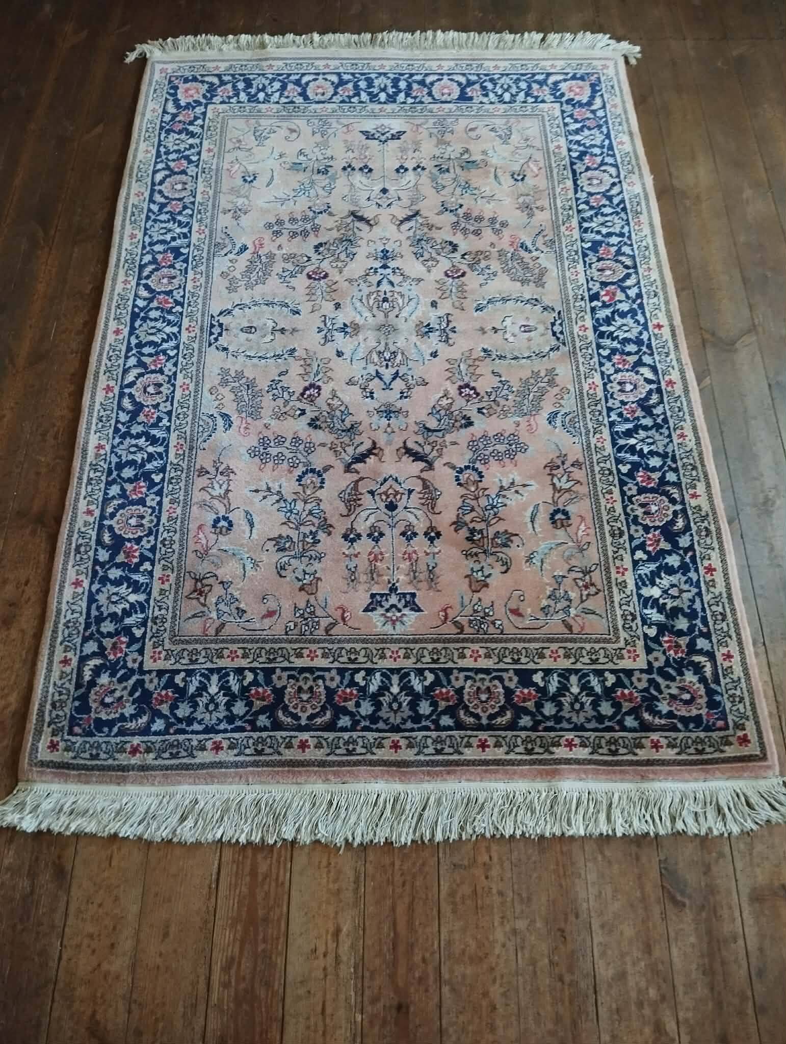 Handmade Persian Sarough rug 189x125cm