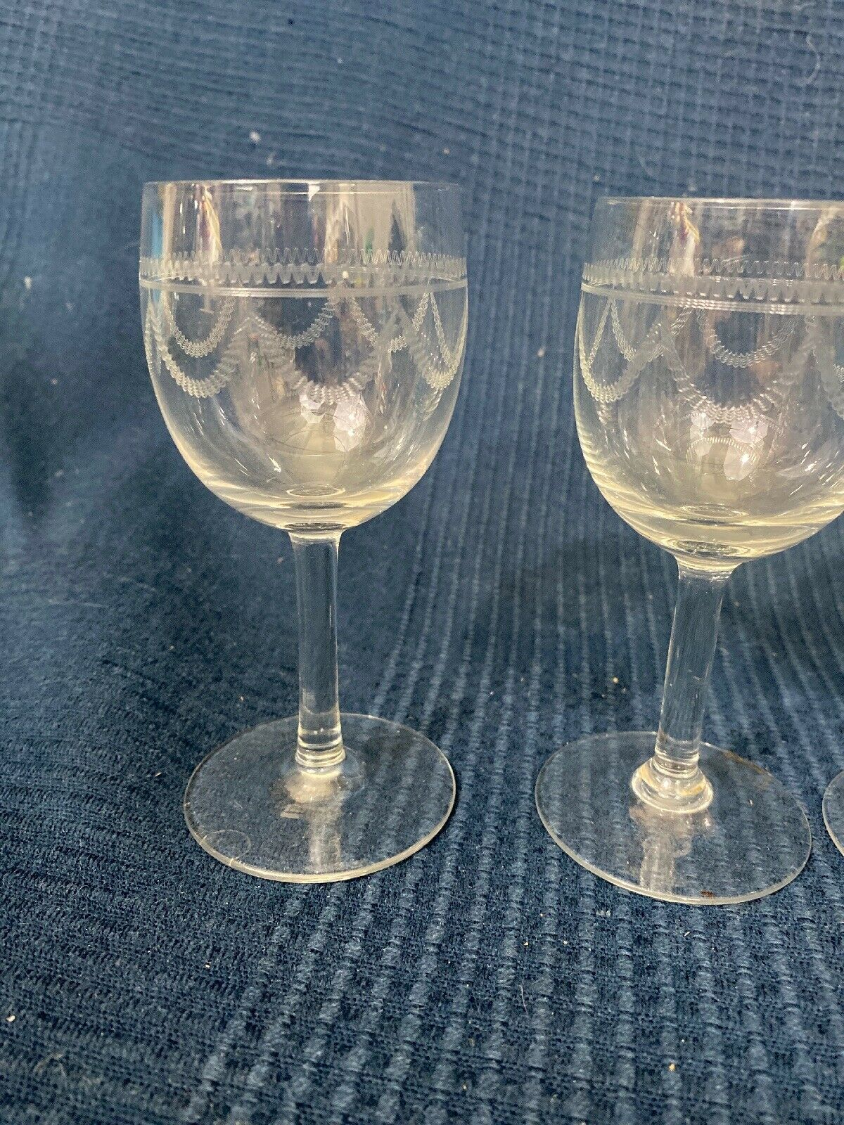 Lot de 3 verres style Louis