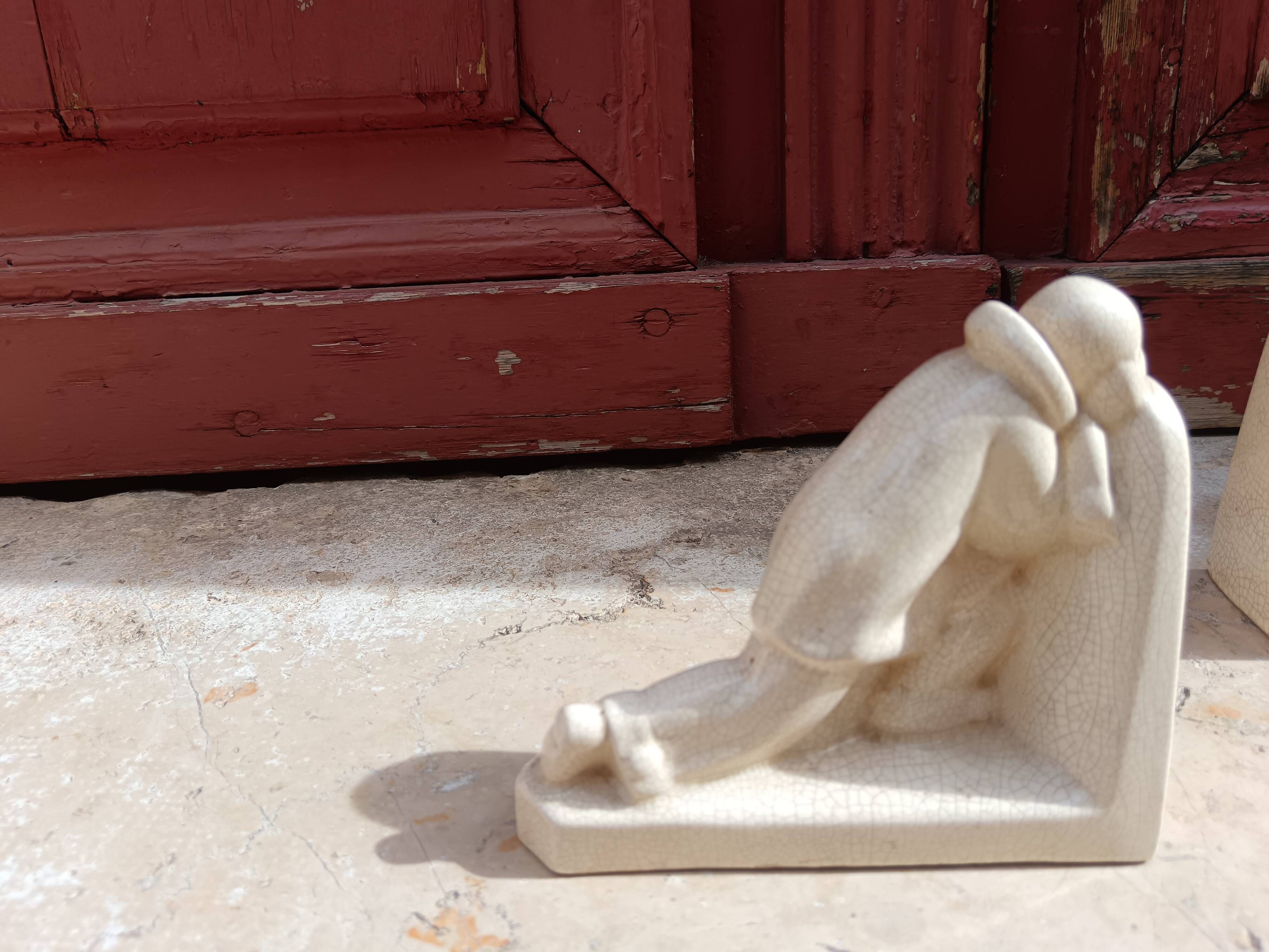 Pair of bookends - Ceramic - Signed L Fontinelle