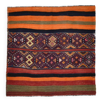 4x4 Square Bohemian Pattern Kilim Area Rug, 128x128Cm