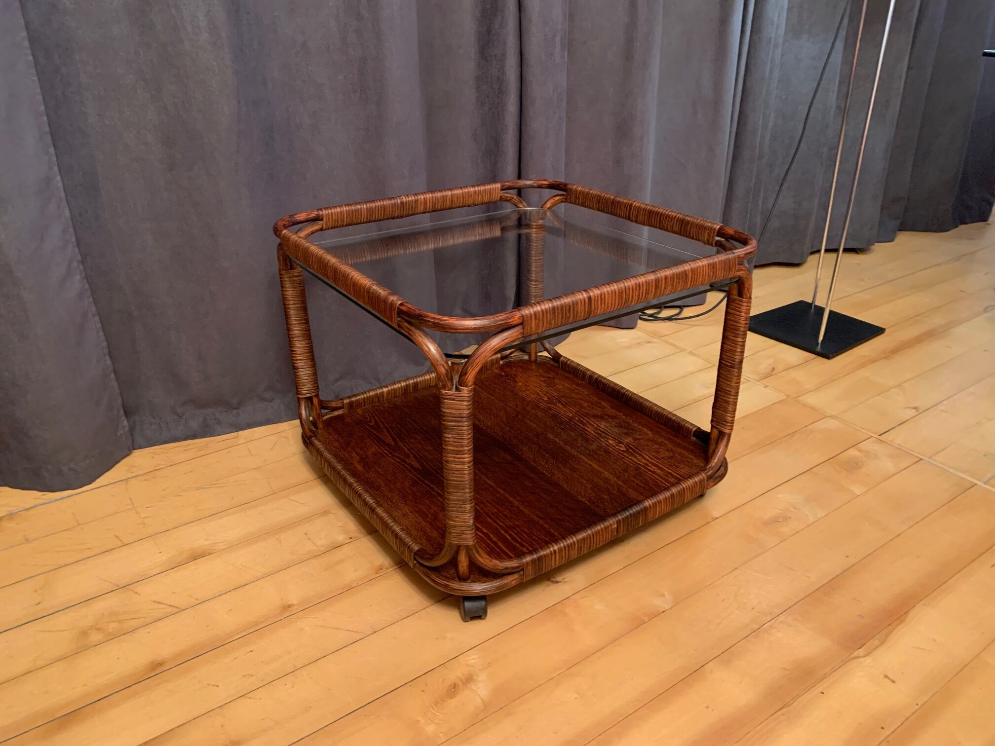 Mobile coffee table, Italy, 1970s