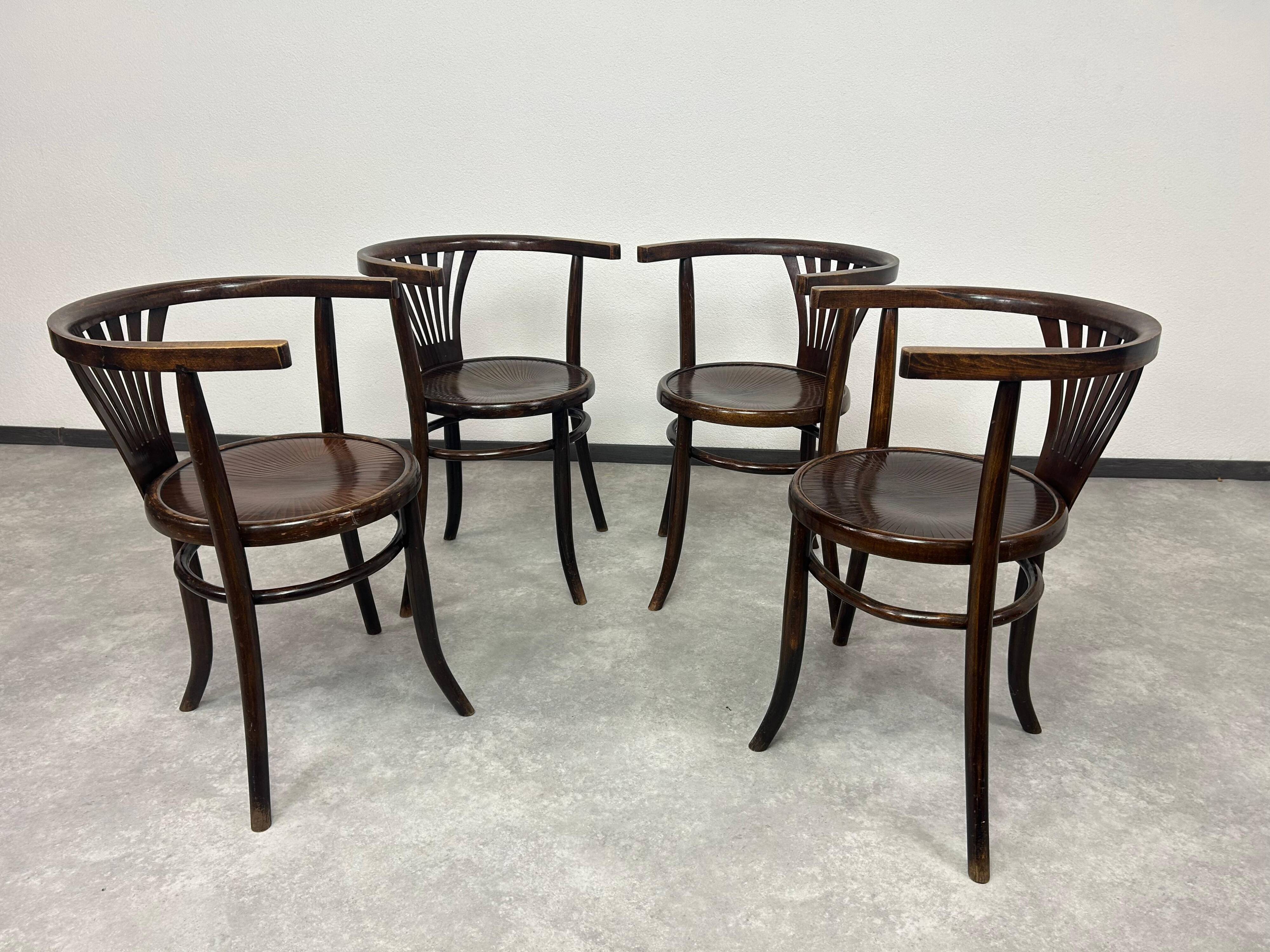 Set of 4 dining chairs by Thonet Debrecen