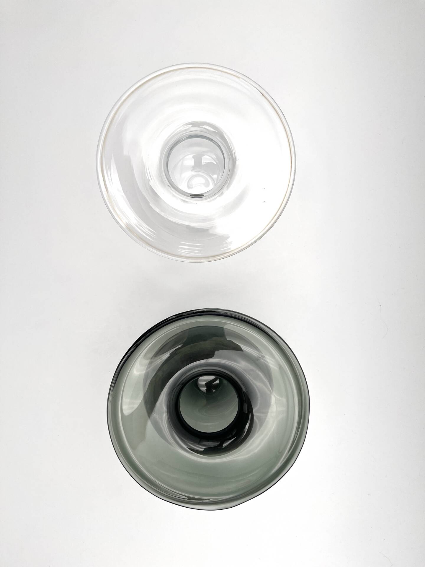 Duo Vases "Saturnus" Nanny Still Riihimäen Lasi Fumé & Clair Design Sc