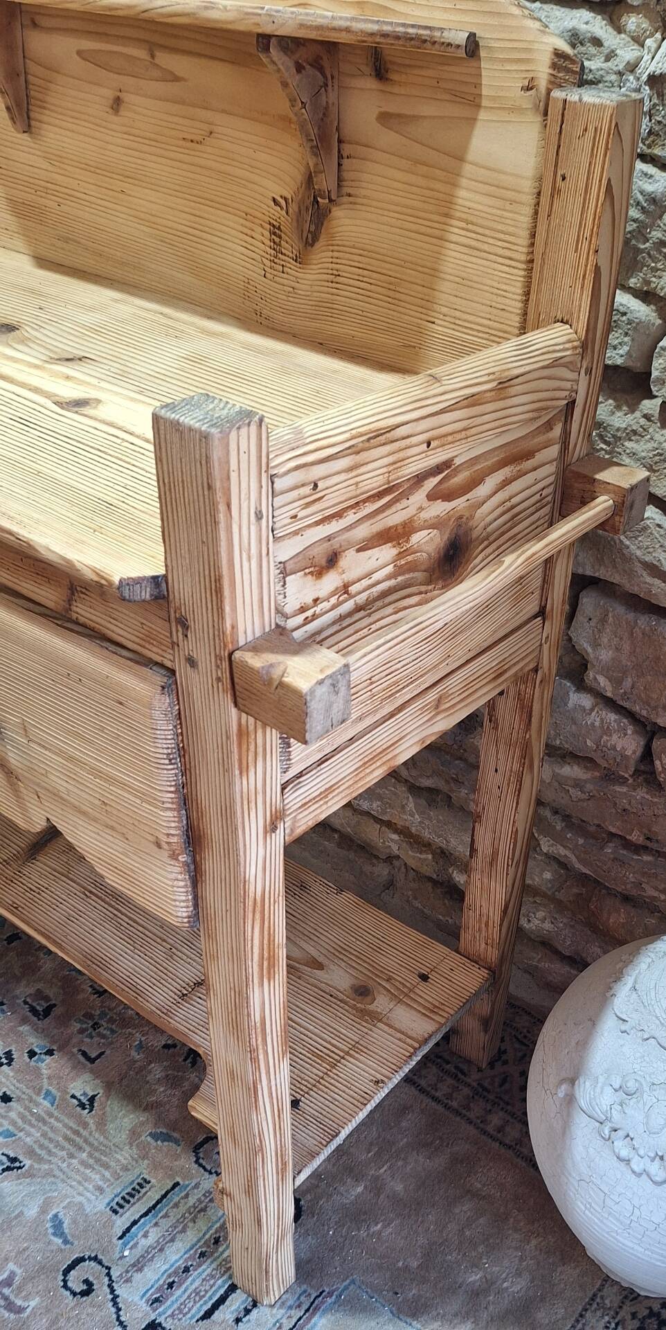 Table de toilette
